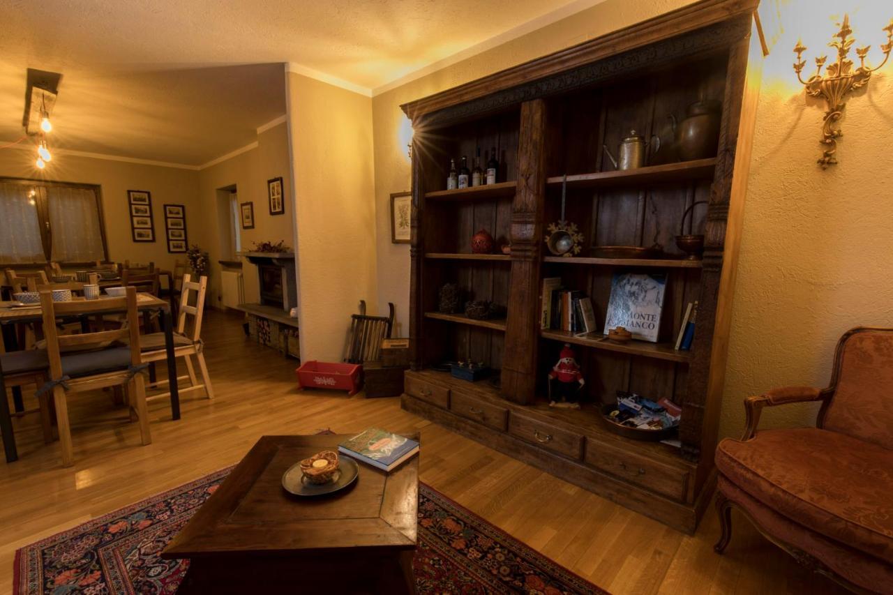 Bed and Breakfast Le Jasmin Aosta Exterior foto